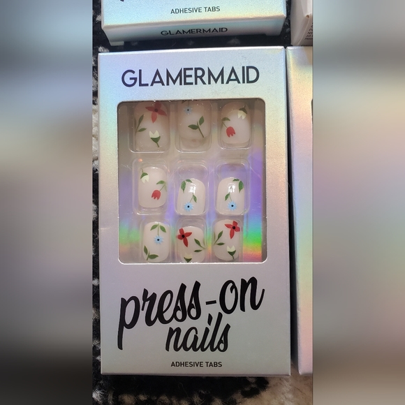 Short nail bundle - Picture 7 of 7